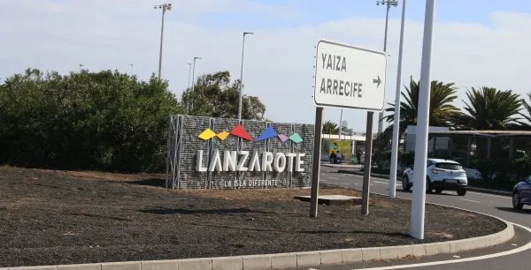 El aeropuerto de Lanzarote registra una leve caída en pasajeros tras récords históricos