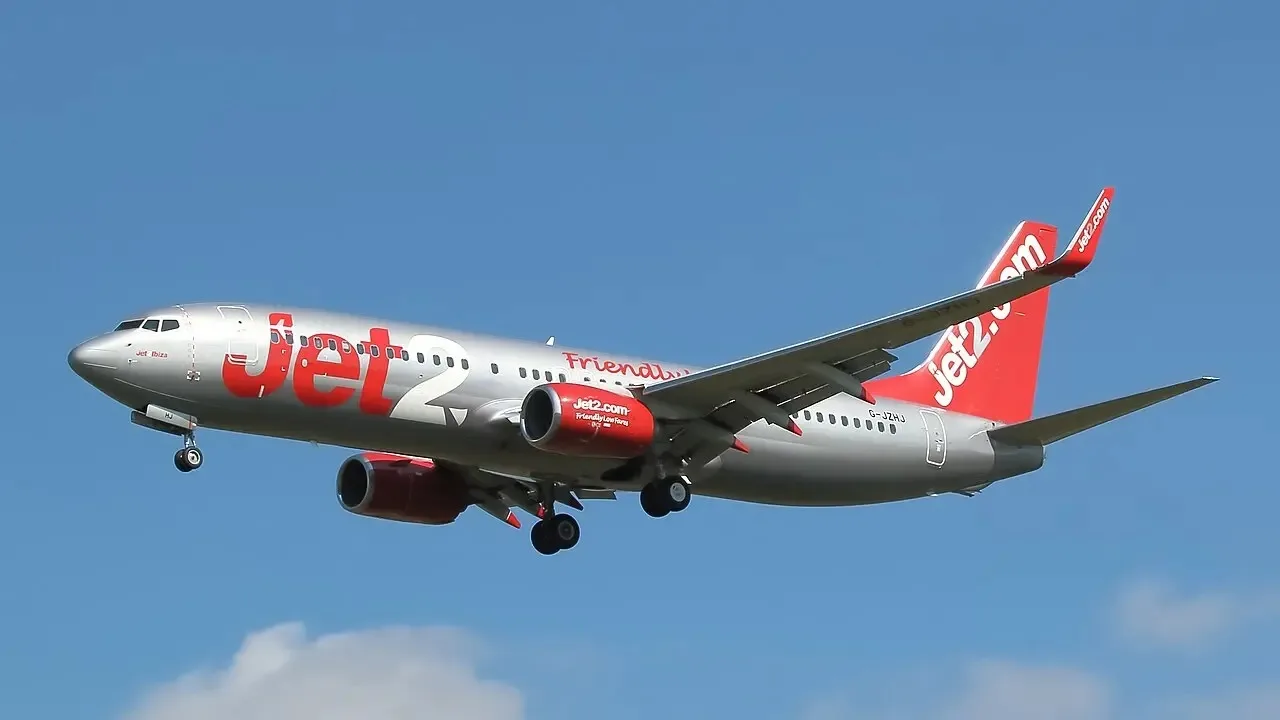 Piloto sufre infarto durante vuelo y obligan a aterrizaje de emergencia en Oporto