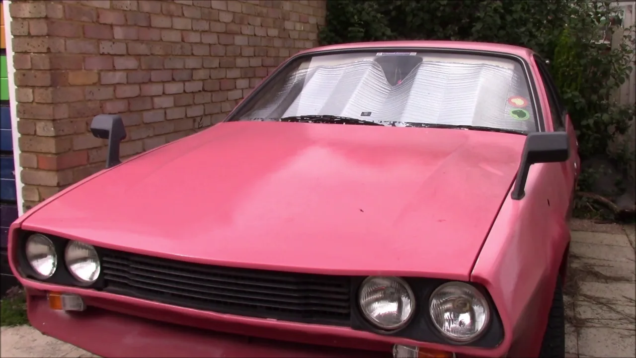 Restauración parcial de frenos traseros y detalles interiores en un Austin Princess 1980