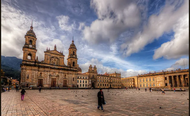 Vuelos baratos de Los Ángeles a Bogotá con American Airlines desde 289 dólares