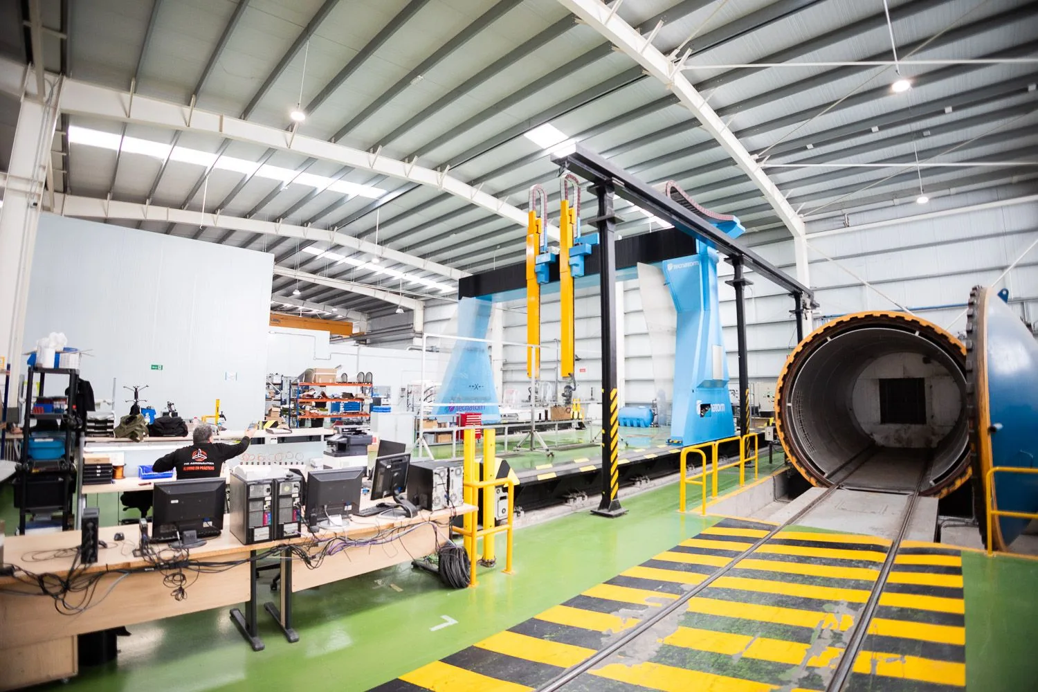 Airtificial fabrica en Jerez 800 piezas para cuatro aviones militares adquiridos por Tailandia
