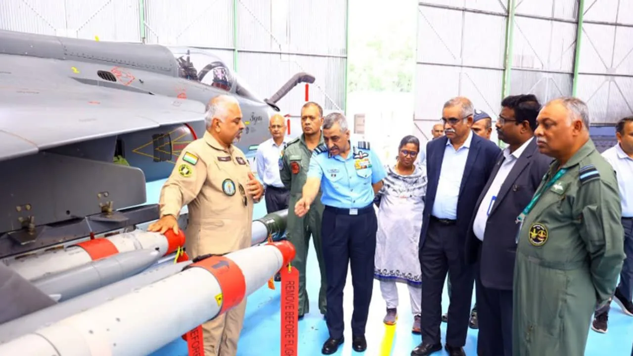 Avances y desafíos en la producción del caza LCA Tejas Mk1A en Hindustan Aeronautics