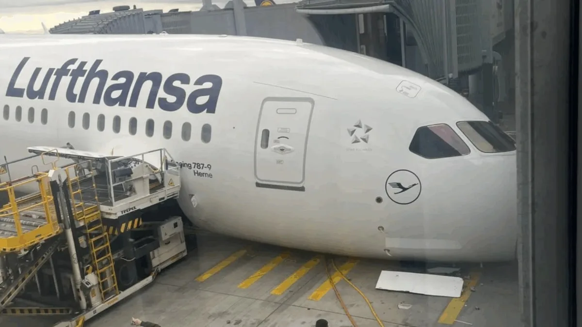 Colapso inesperado del tren delantero de Boeing 787 de Lufthansa en Frankfurt deja heridos