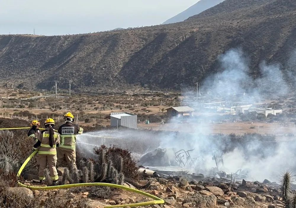 FACh investiga el aterrizaje de emergencia de un avión de instrucción en La Higuera