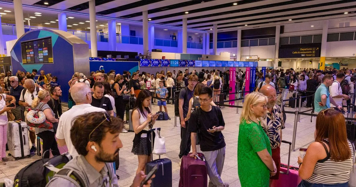 Nuevas normas europeas reforman derechos del pasajero y tarifas en aerolíneas de bajo costo