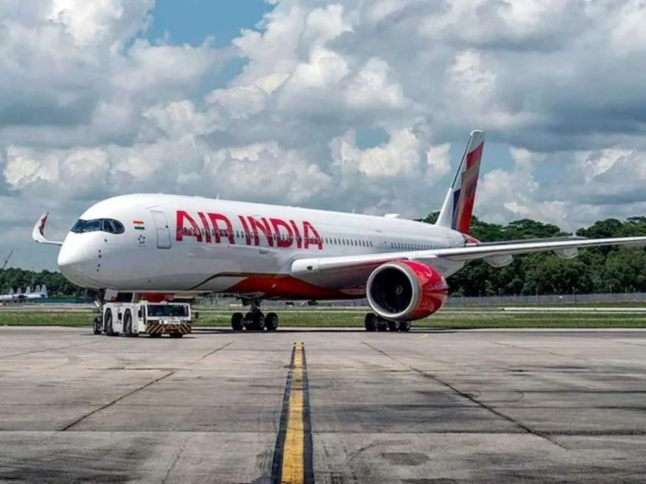 Pasajero de Air India enfrenta prohibición de vuelo tras dañar ventana en vuelo Chandigarh-Delhi