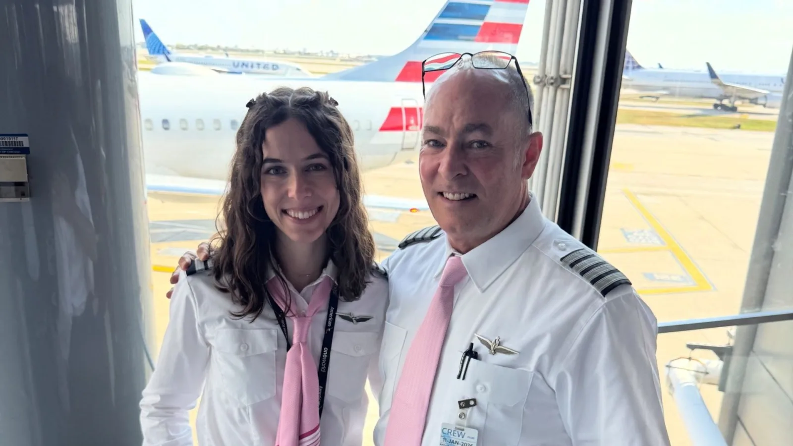 Una familia unida por la aviación: la historia de una piloto y su legado familiar