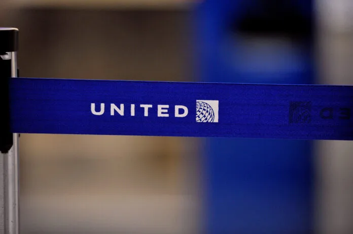 Vuelo de United Airlines a España regresa a Newark tras posible amenaza de seguridad