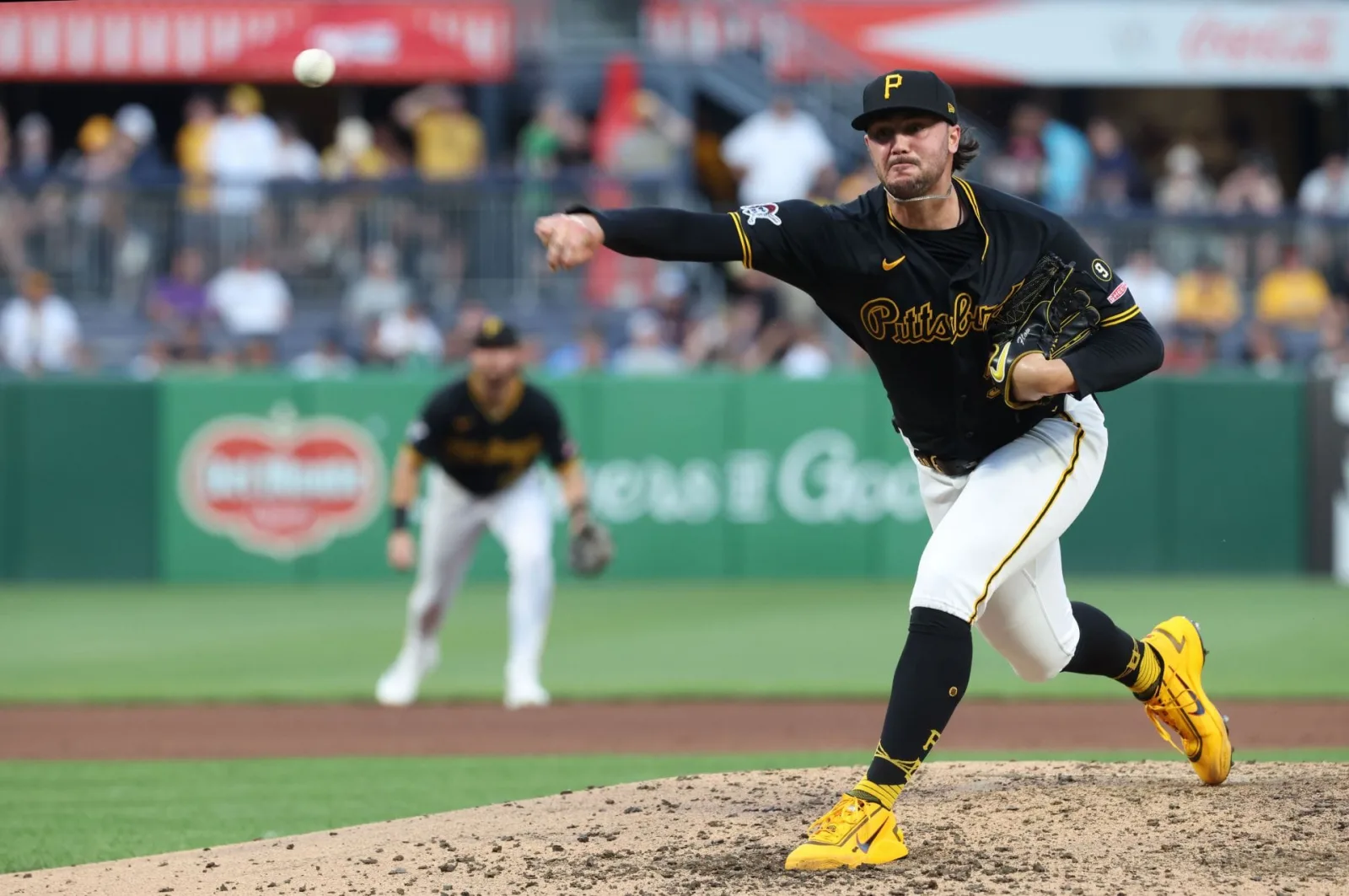 Olivia Dunne acompaña a Paul Skenes en jet privado rumbo al Juego de Estrellas con Pirates