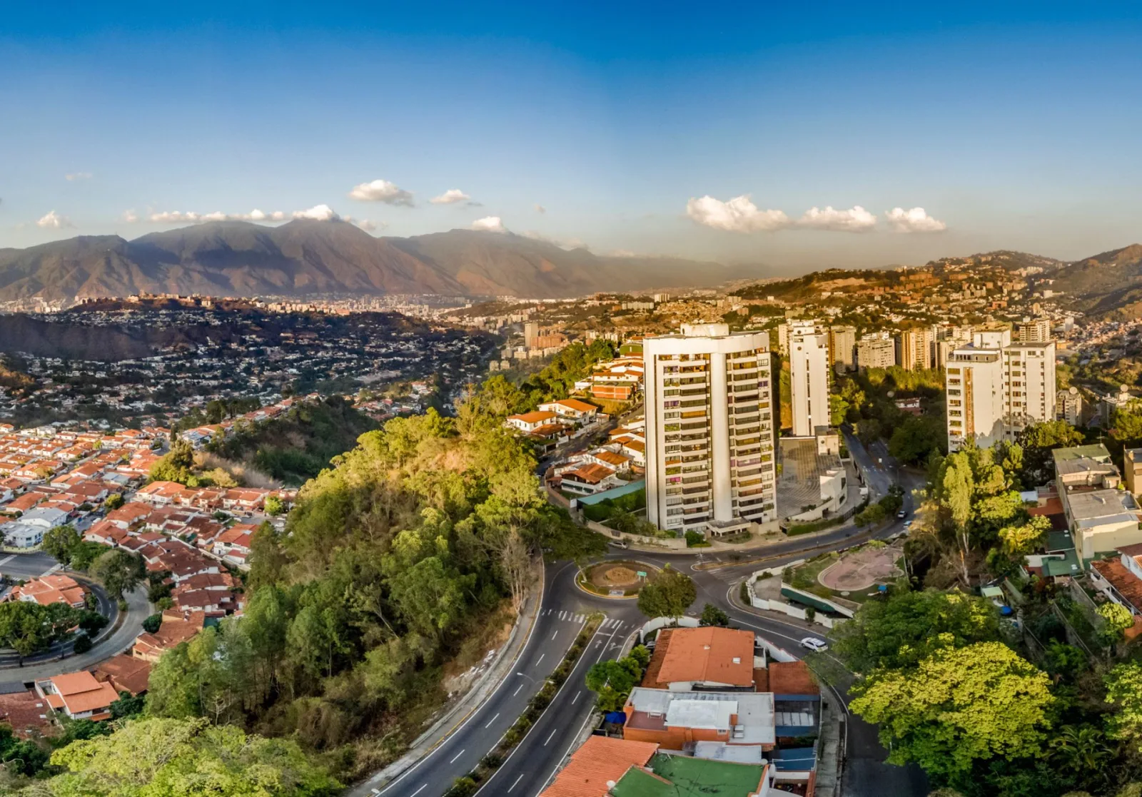 Servicios de vuelos charter privado en Venezuela: flexibilidad y seguridad para viajes ejecutivos y turísticos